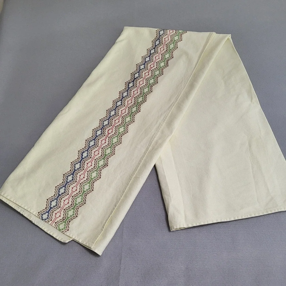 VTG Swedish Huck Weave Square Tablecloth Embroidered 53